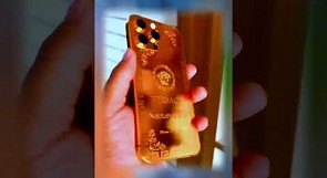 Golden I Phone 