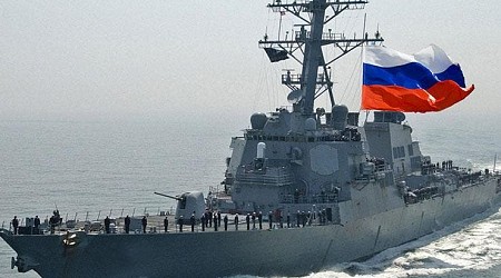  سفن حربية روسية تدخل البحر الأحمر 
