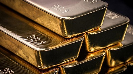 الذهب يسجّل مستوى قياسياً آخر على خلفية احتمال أن يخفض الاحتياطي الفدرالي للفائدة