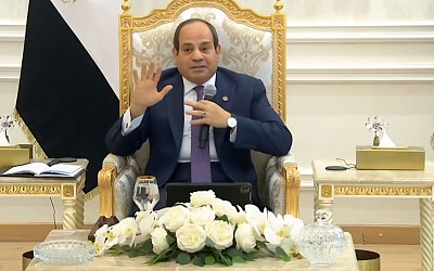 السيسي: يدي لم تتلطخ بالدماء ولم آخذ مال أحد