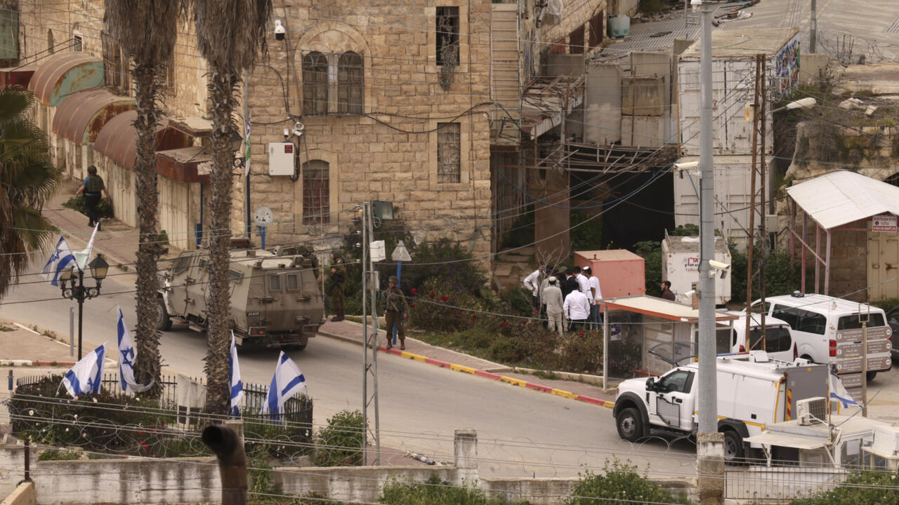 مقتل فلسطيني برصاص الجيش الإسرائيلي في البلدة القديمة في الخليل (الجيش ووكالة وفا)