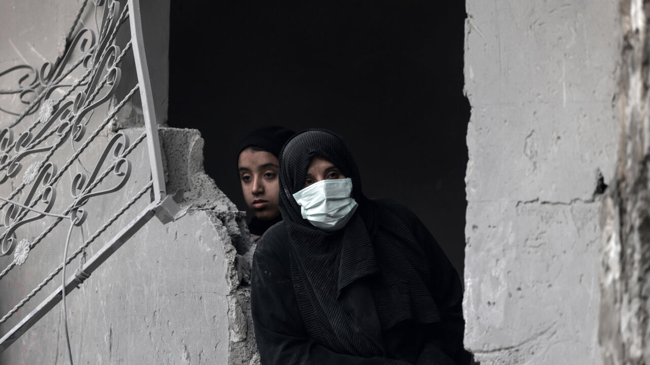 القتال يحتدم في غزة وغوتيريش يدعو إسرائيل إلى "إزالة العقبات" أمام دخول المساعدات
