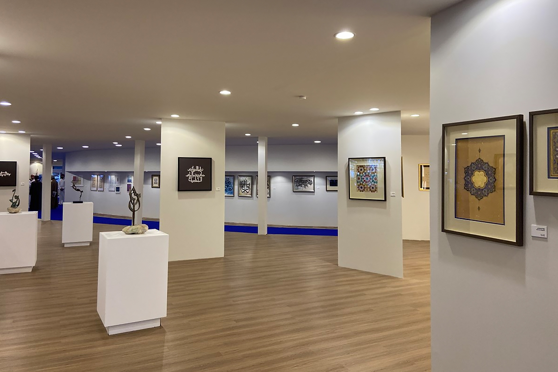 فنون الزخرفة الإسلامية والخط العربي تزين معرض الدوحة الدولي للكتاب